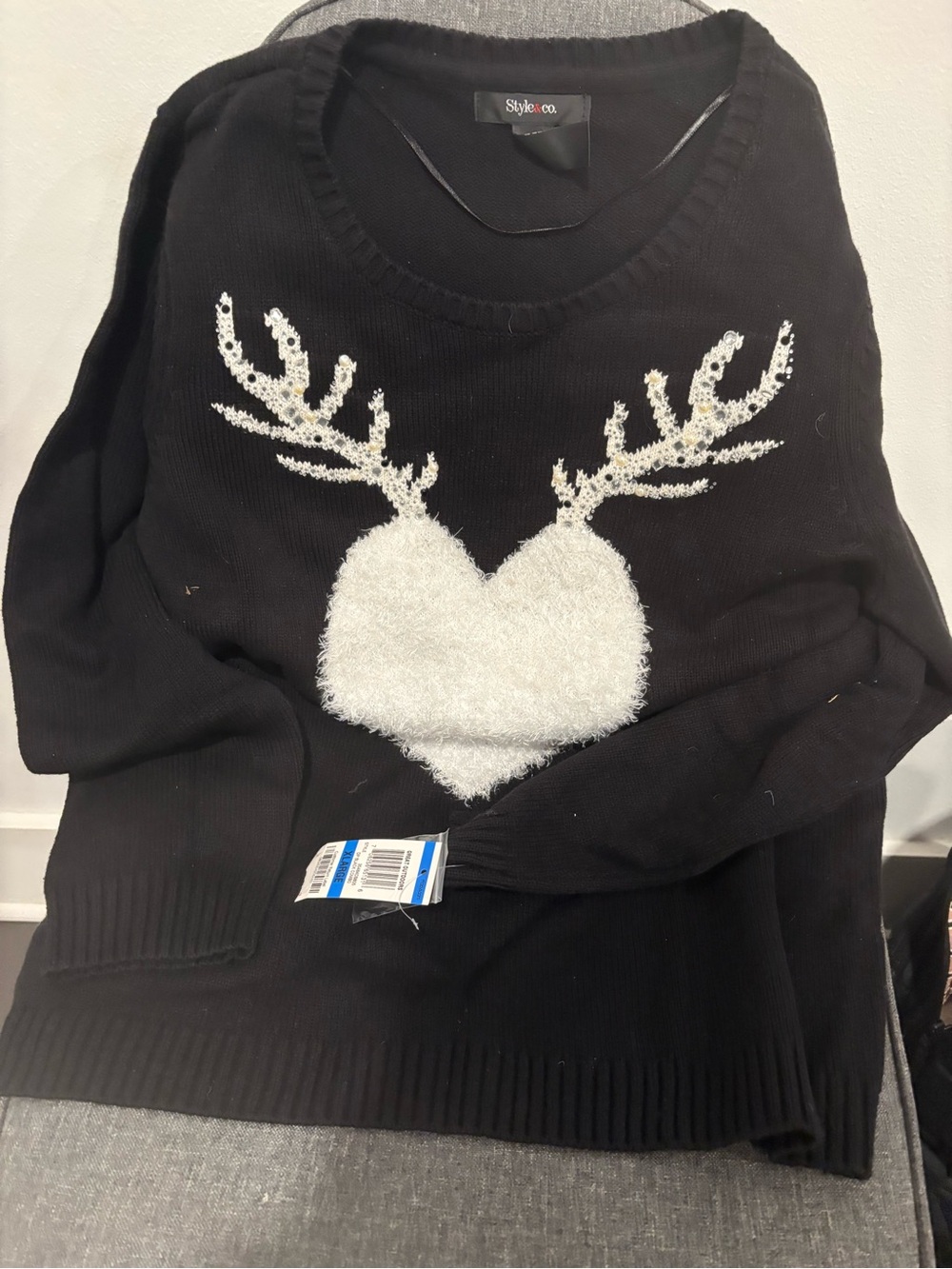 Style & Co. Black Crewneck Sweater with White Heart Antler Motif